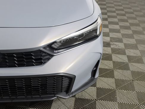 Certified 2025 Honda Civic Sport image 12