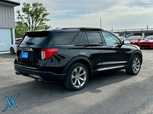 Used 2020 Ford Explorer Platinum w/ Premium Technology Package AWD/4WD image 7