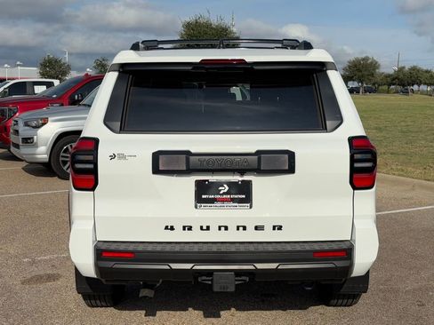 Certified 2025 Toyota 4Runner SR5 image 6