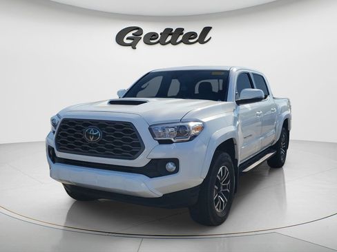 Used 2023 Toyota Tacoma TRD Sport RWD image 4
