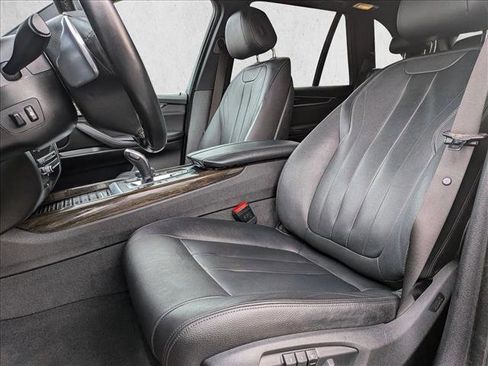 Used 2018 BMW X5 xDrive35i w/ M Sport Package image 17