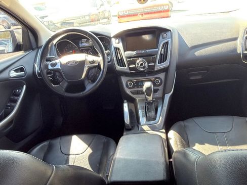 Used 2012 Ford Focus Titanium image 22