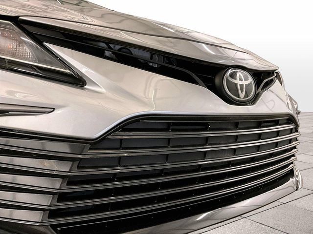 Used 2021 Toyota Camry LE FWD image 29