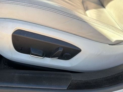 Used 2014 BMW 528i xDrive Sedan AWD/4WD image 10