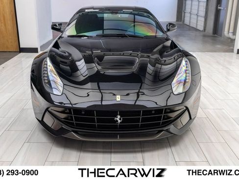Used 2014 Ferrari F12 Berlinetta RWD image 10