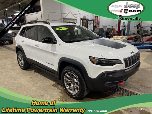 Used 2022 Jeep Cherokee Trailhawk w/ Technology Group image 1