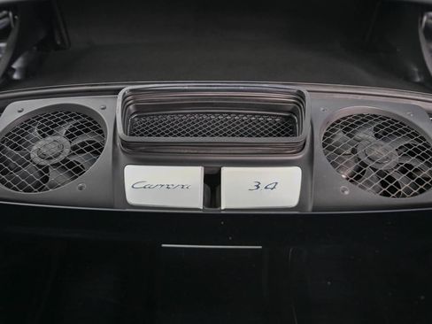 Used 2015 Porsche 911 Carrera 4 AWD/4WD image 31