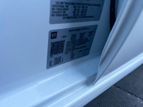 Used 2025 GMC Sierra 1500 Pro w/ Graphite Edition image 30