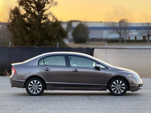 Used 2010 Honda Civic EX image 14