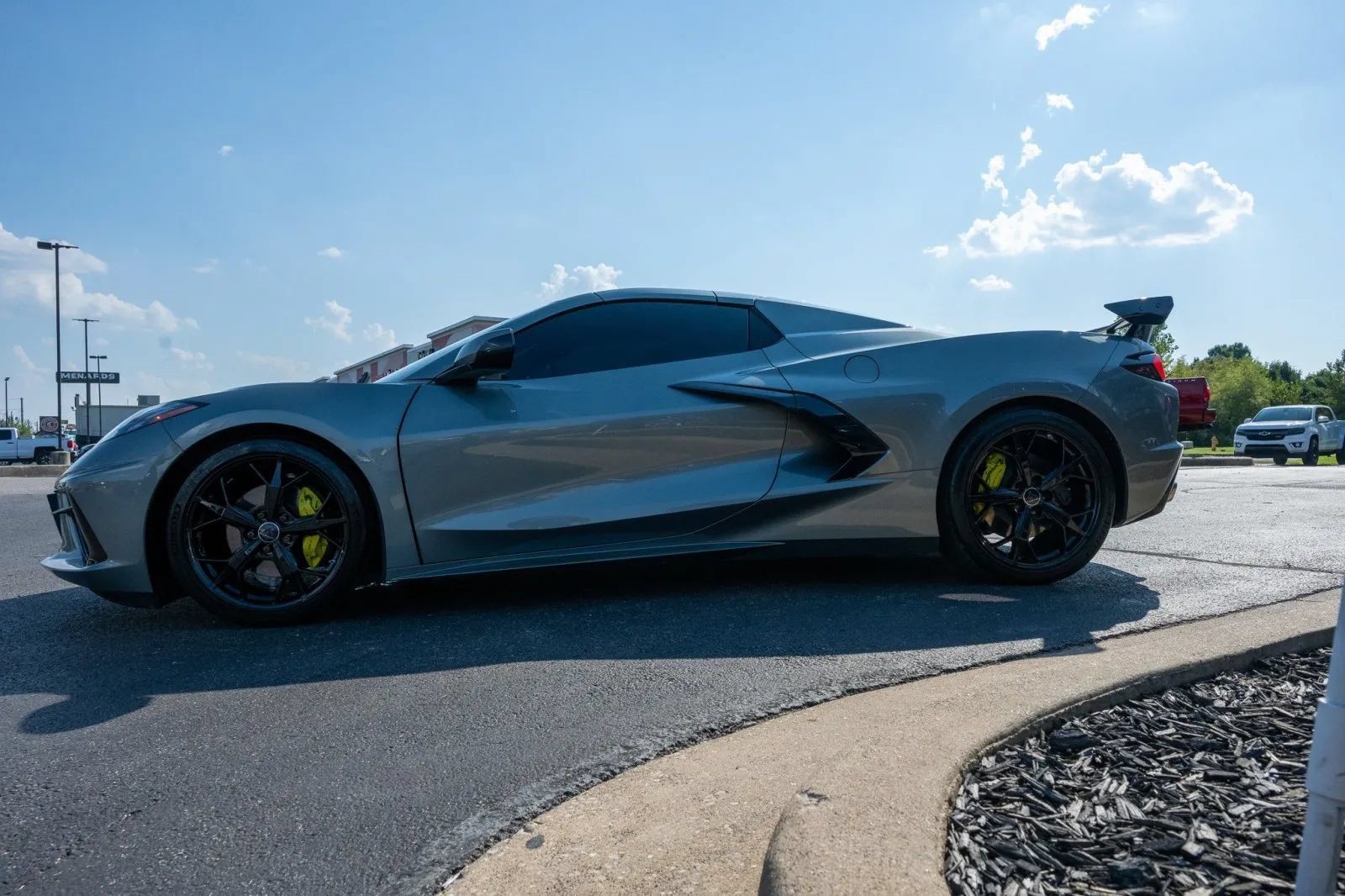 Used 2022 Chevrolet Corvette Stingray Convertible w/ 1LT RWD image 6