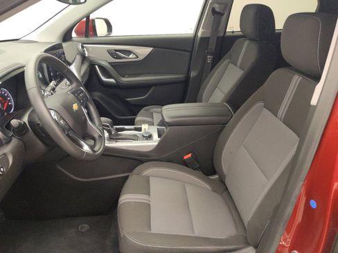 Used 2024 Chevrolet Blazer LT w/ Convenience Package FWD image 17