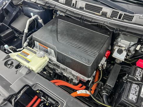 Used 2018 Nissan Leaf S w/ S Charge Package image 27