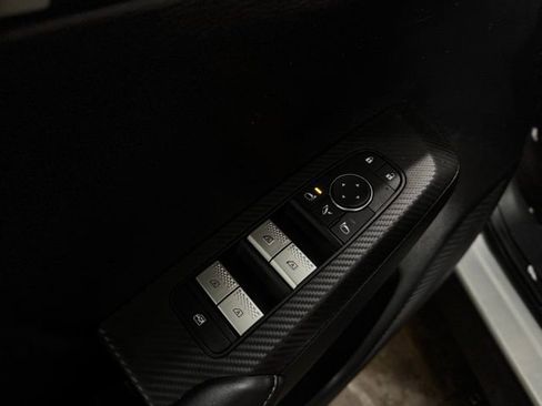 Used 2024 Mitsubishi Outlander SE image 13