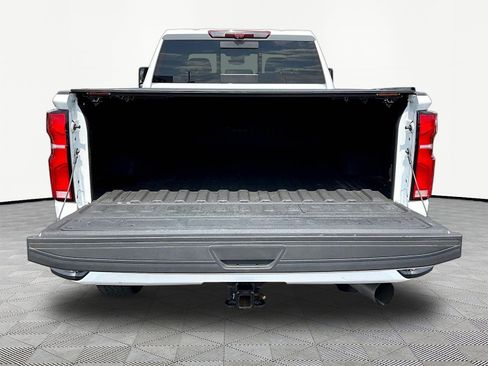 Used 2024 Chevrolet Silverado 2500 LTZ w/ LTZ Plus Package AWD/4WD image 7