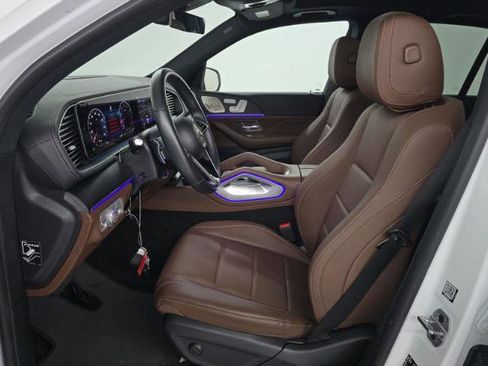 Used 2024 Mercedes-Benz GLE 350 4MATIC image 3