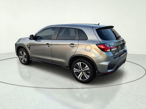 Used 2022 Mitsubishi Outlander Sport ES FWD image 4