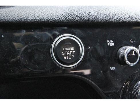 Used 2022 Kia Sportage Nightfall Edition w/ Nightfall Fwd Premium Package image 19