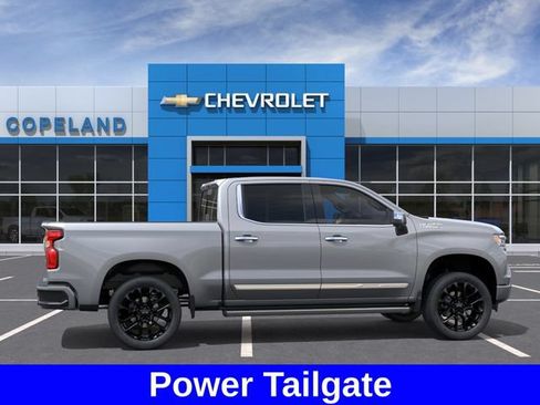 New 2026 Chevrolet Silverado 1500 High Country AWD/4WD image 6
