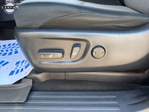 Used 2020 Toyota 4Runner SR5 image 22