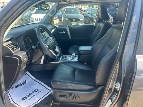 Used 2021 Toyota 4Runner Limited AWD/4WD image 16