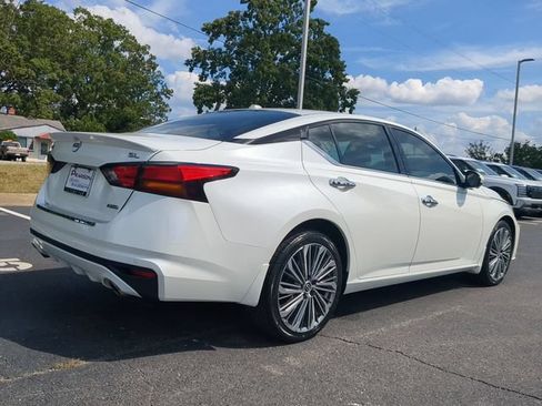Used 2023 Nissan Altima 2.5 SL AWD/4WD image 4