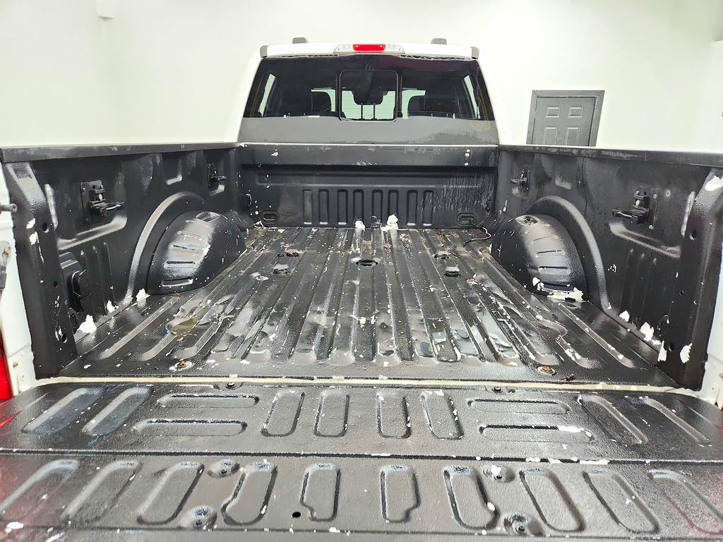 Used 2022 Ford F250 Lariat w/ Lariat Ultimate Package AWD/4WD image 31