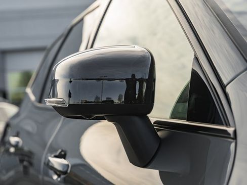 New 2026 Volvo XC60 B5 Ultra w/ Protection Package Premier image 15