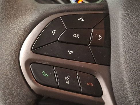 Used 2022 Jeep Cherokee Limited w/ Elite Package image 14