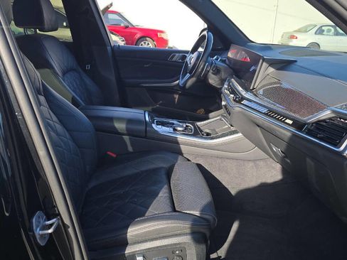 Used 2024 BMW X5 M60i w/ Climate Comfort Package image 9