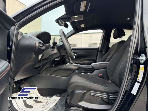 Used 2024 Honda HR-V Sport image 30