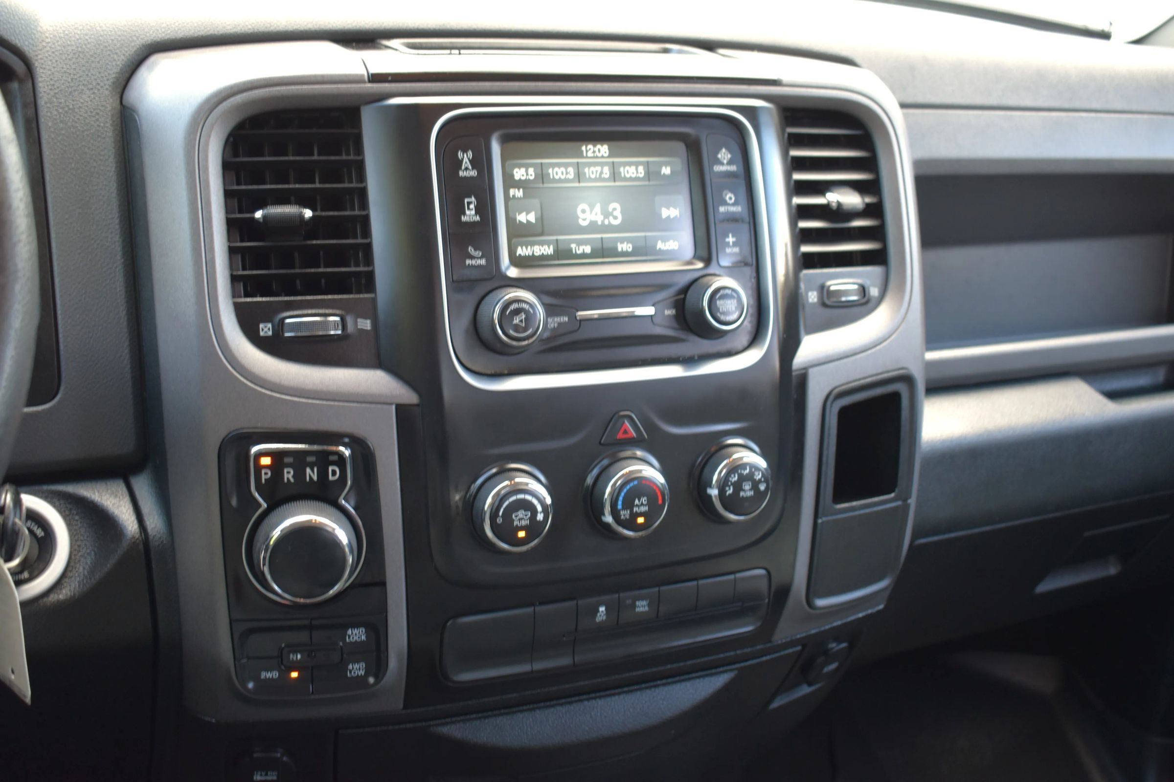Used 2019 RAM 1500 Tradesman w/ Tradesman SXT Package AWD/4WD image 63