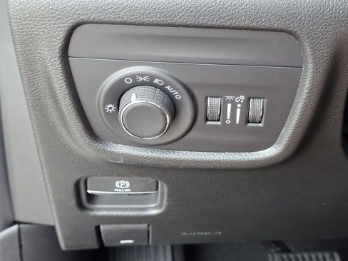 New 2025 Jeep Grand Cherokee L Altitude AWD/4WD image 26