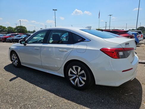 Used 2023 Honda Civic LX image 3