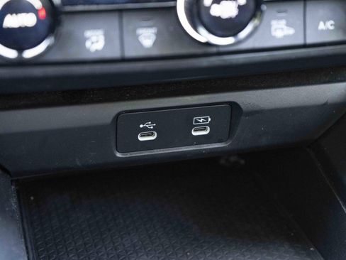 Used 2023 Honda Accord EX image 33