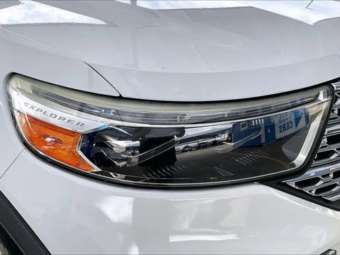 Used 2020 Ford Explorer Limited w/ Class III Trailer Tow Package AWD/4WD image 28