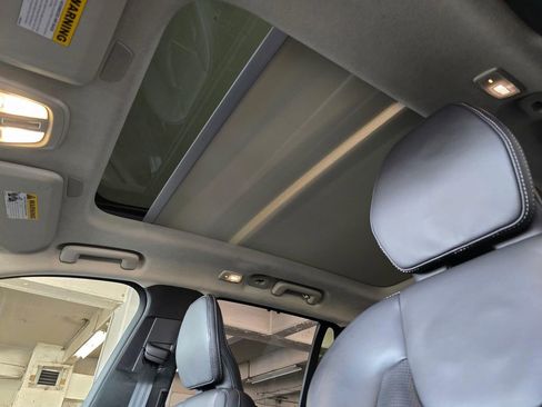 Used 2023 Volvo XC90 T8 Ultimate w/ Lounge Package image 20