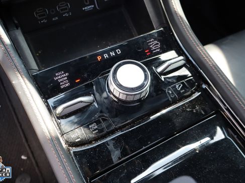 Used 2023 Jeep Grand Cherokee L Summit AWD/4WD image 20