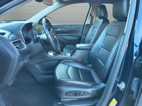 Used 2020 Chevrolet Equinox Premier FWD image 17