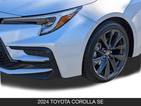 Used 2024 Toyota Corolla SE image 10