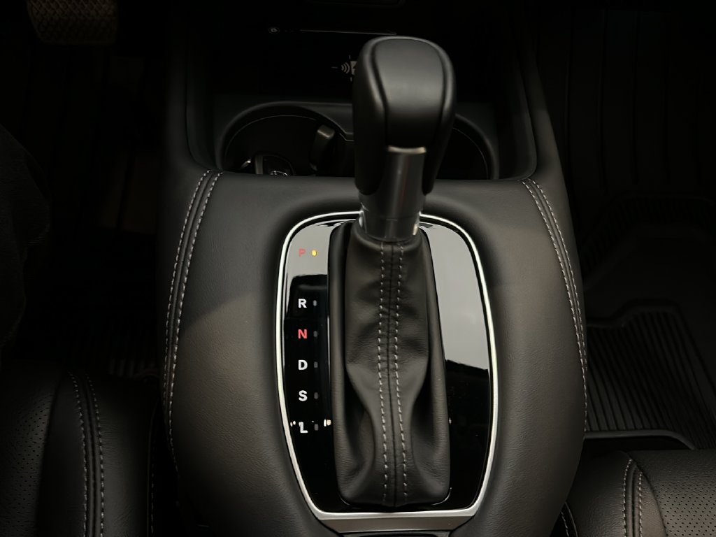 Certified 2027 Honda HR-V EX-L image 33