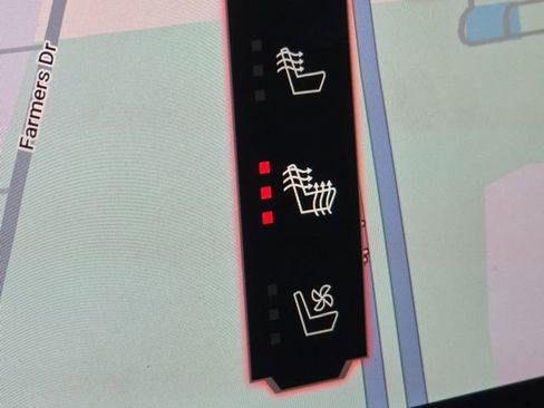 New 2025 GMC Sierra EV Denali image 36