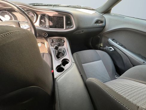 Used 2022 Dodge Challenger R/T Scat Pack image 11