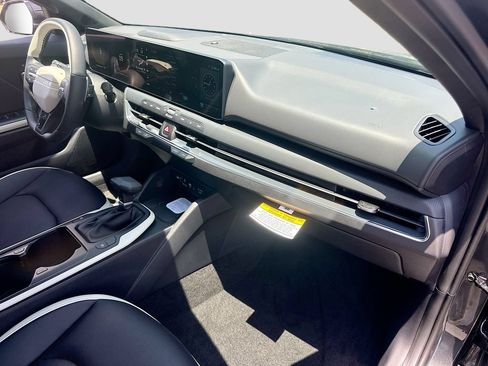 New 2026 Kia K4 GT-Line w/ GT-Line Sunroof Package FWD image 28