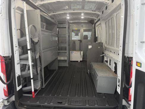 Used 2018 Ford Transit 150 148 Medium Roof image 12