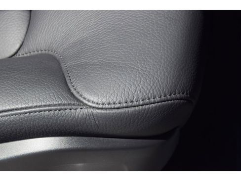 Used 2023 Volvo XC60 B5 Plus w/ Climate Package AWD/4WD image 34