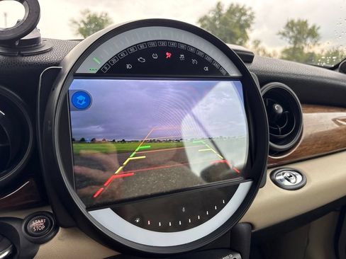 Used 2011 MINI Cooper Convertible FWD image 21