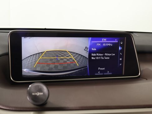 Used 2017 Lexus RX 350 FWD w/ Premium Package image 6