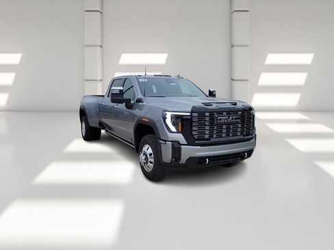 New 2026 GMC Sierra 3500 Denali Ultimate image 3