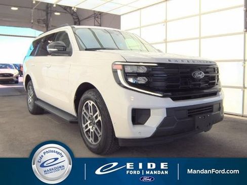 Used 2025 Ford Expedition Active AWD/4WD image 1