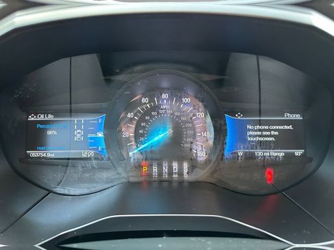 Used 2024 Ford Edge SEL AWD/4WD image 10
